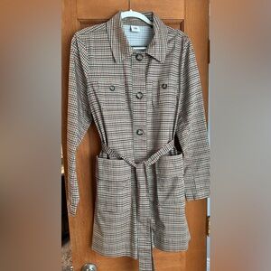 Cabi houndstooth trench coat.